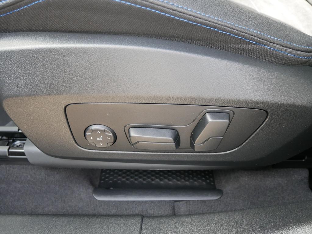 BMW 223 ACTIVE TOURER 2023 г. Зелёный, пробег 34380 км