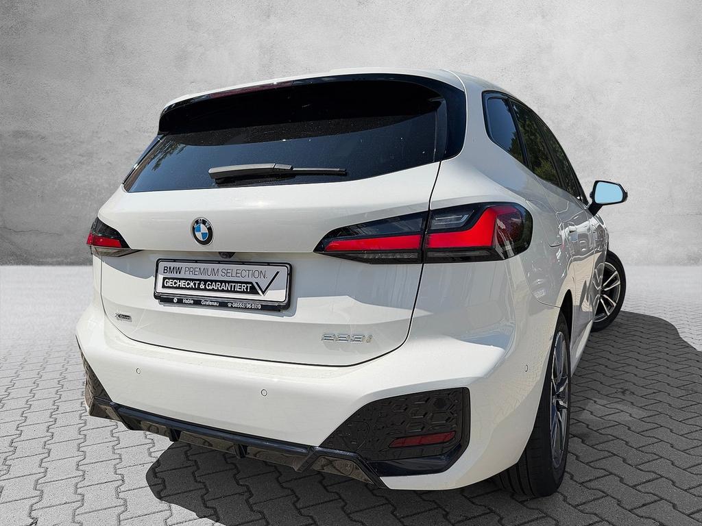 BMW 223 ACTIVE TOURER 2023 г. Белый, пробег 49753 км