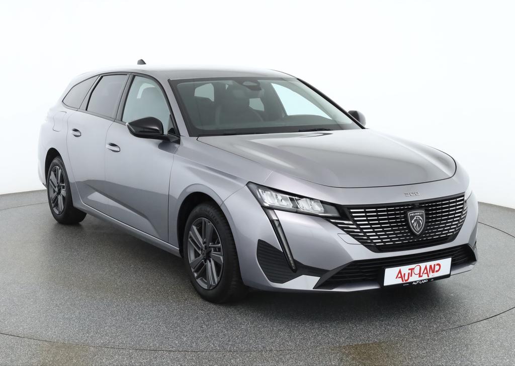 Peugeot 308 2024 г. Серый, пробег 42977 км