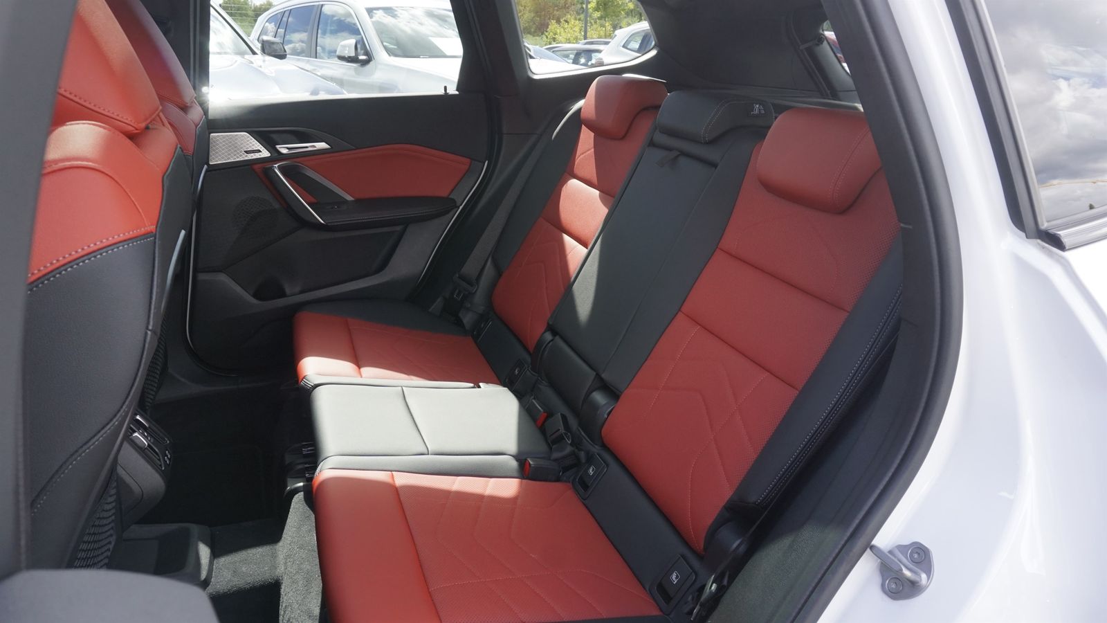 BMW X1 2023 г. Белый, пробег 53342 км