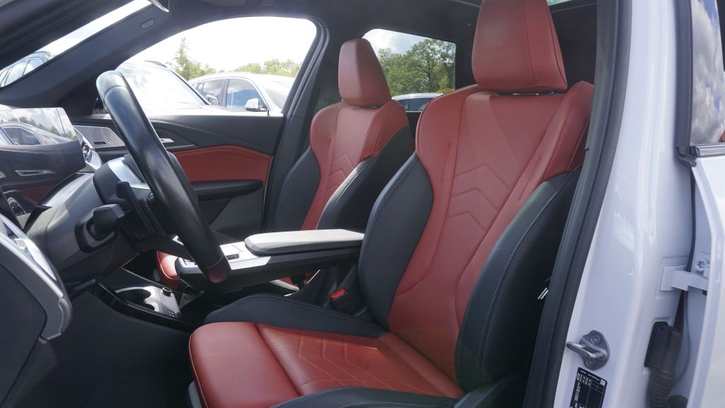 BMW X1 2023 г. Белый, пробег 53342 км