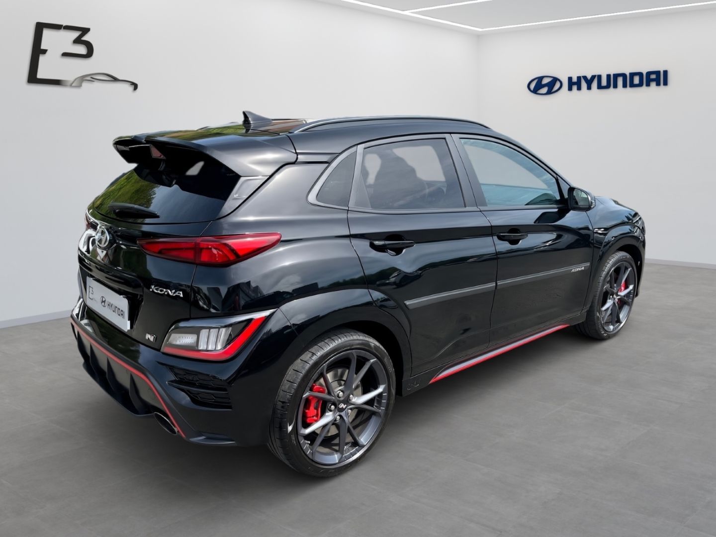 Hyundai Kona 2022 г. Чёрный, пробег 54805 км