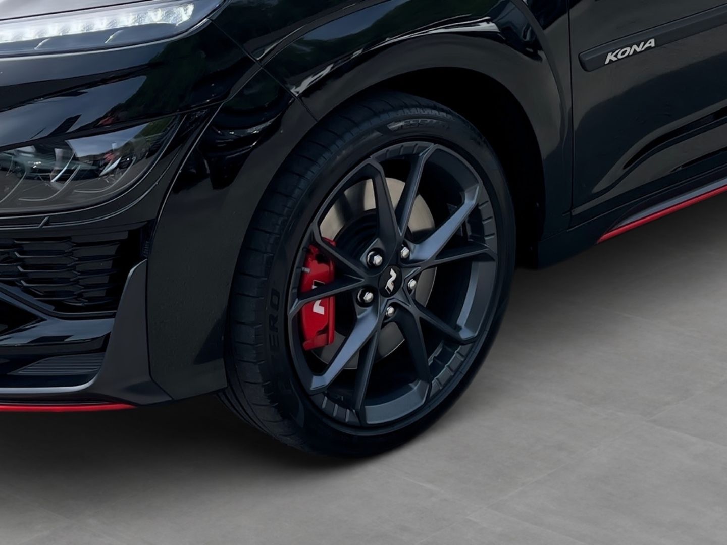 Hyundai Kona 2022 г. Чёрный, пробег 54805 км