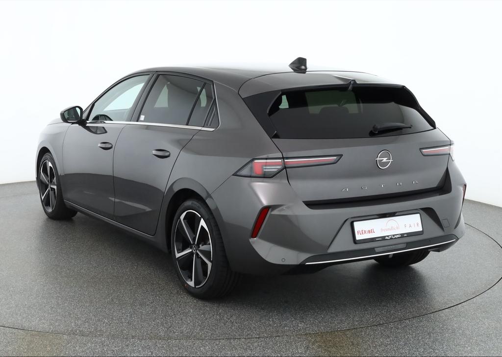 Opel Astra 2023 г. Серый, пробег 34096 км