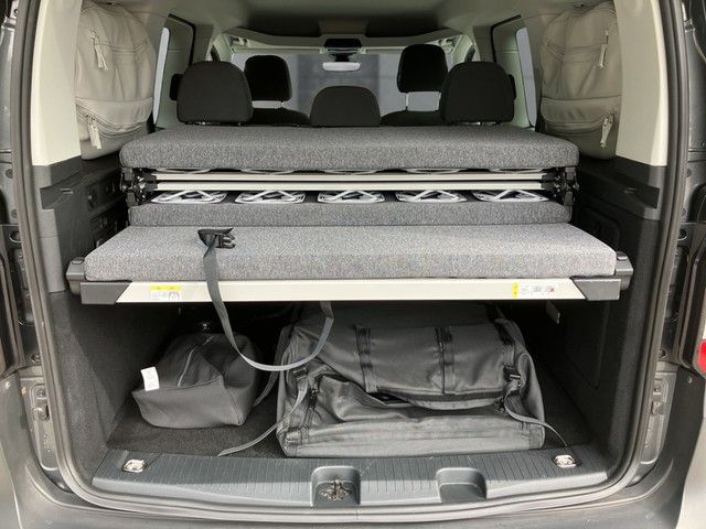 Volkswagen Caddy 2023 г. Серый, пробег 53894 км