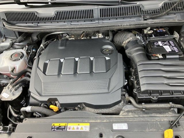 Volkswagen Caddy 2023 г. Серый, пробег 53894 км