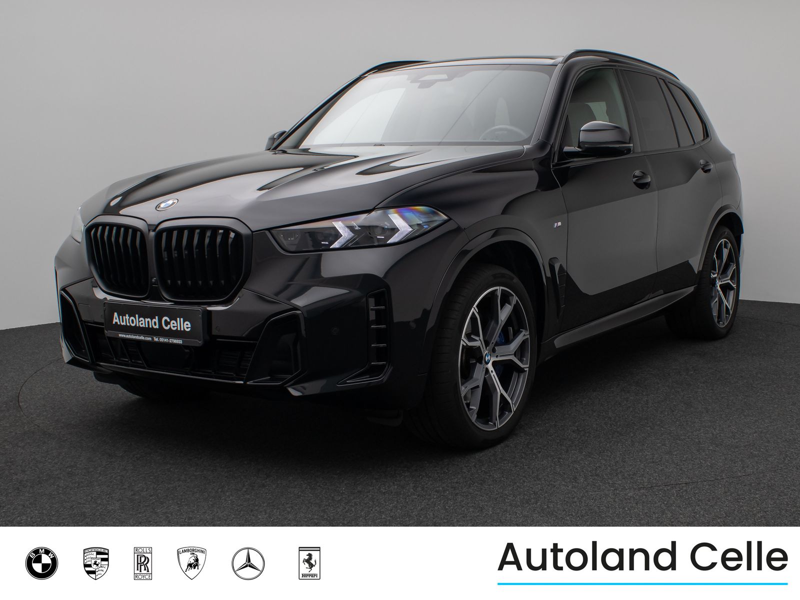 BMW X5 2024 г. Чёрный, пробег 30558 км