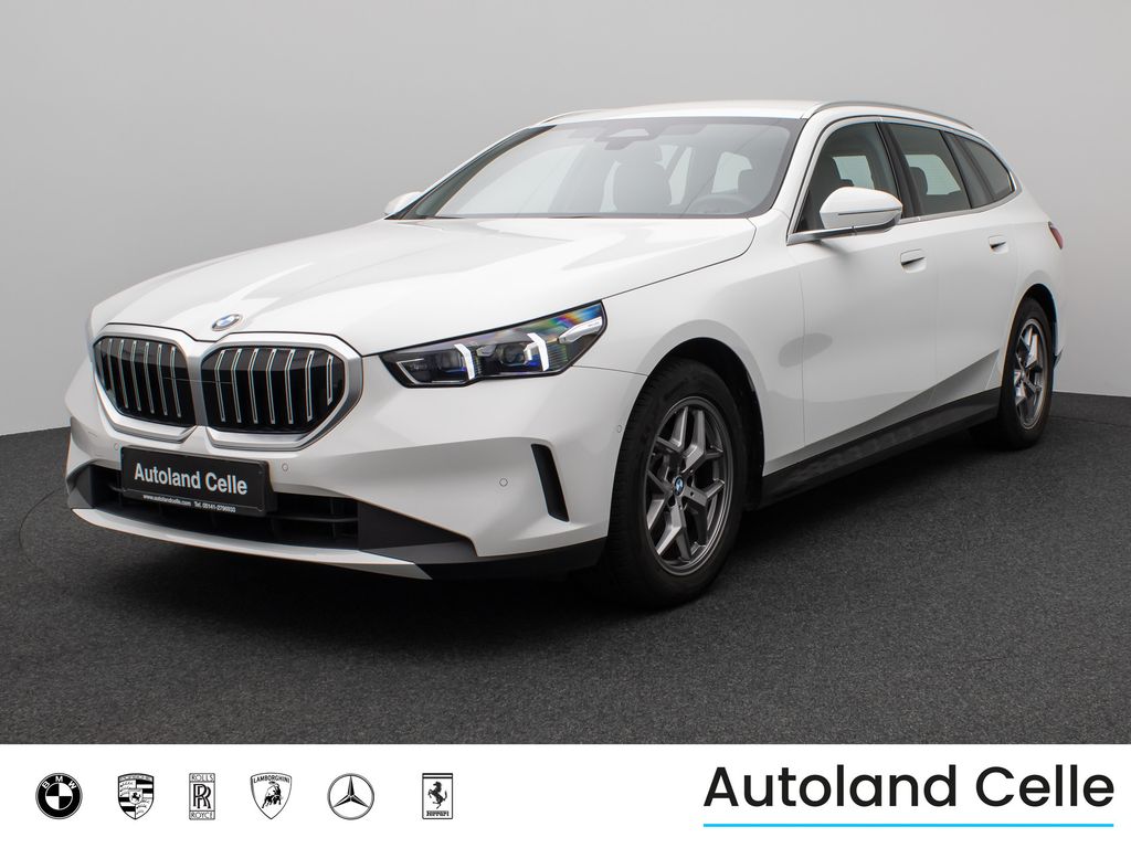BMW 520 2024 г. Белый, пробег 31678 км