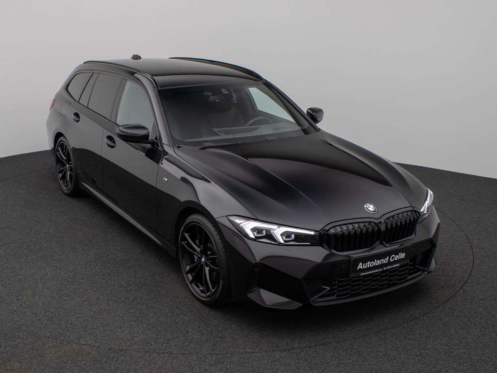 BMW 330 2023 г. Чёрный, пробег 35592 км