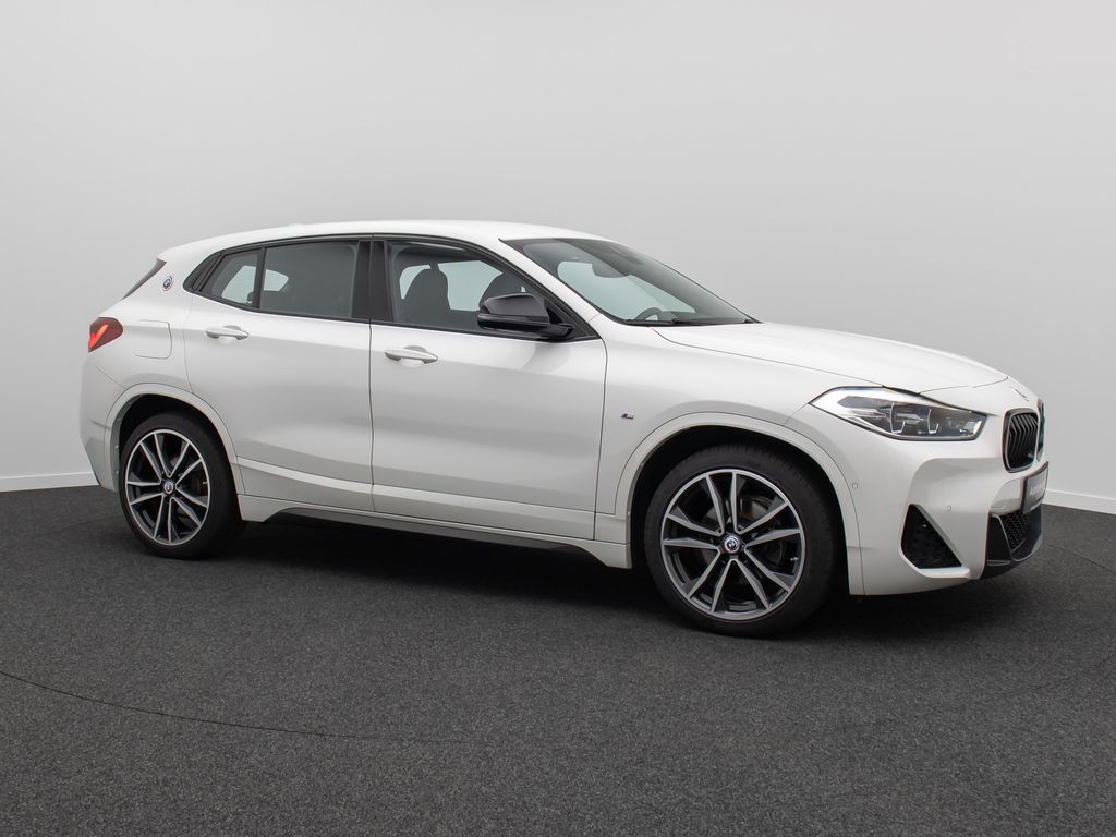 BMW X2 2022 г. Белый, пробег 58554 км