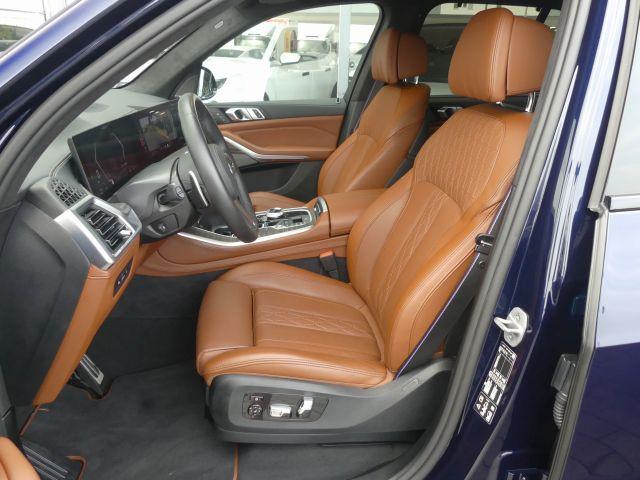 BMW X5 2025 г. Синий, пробег 20000 км
