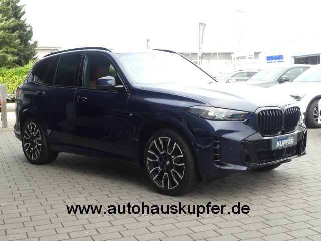 BMW X5 2025 г. Синий, пробег 20000 км
