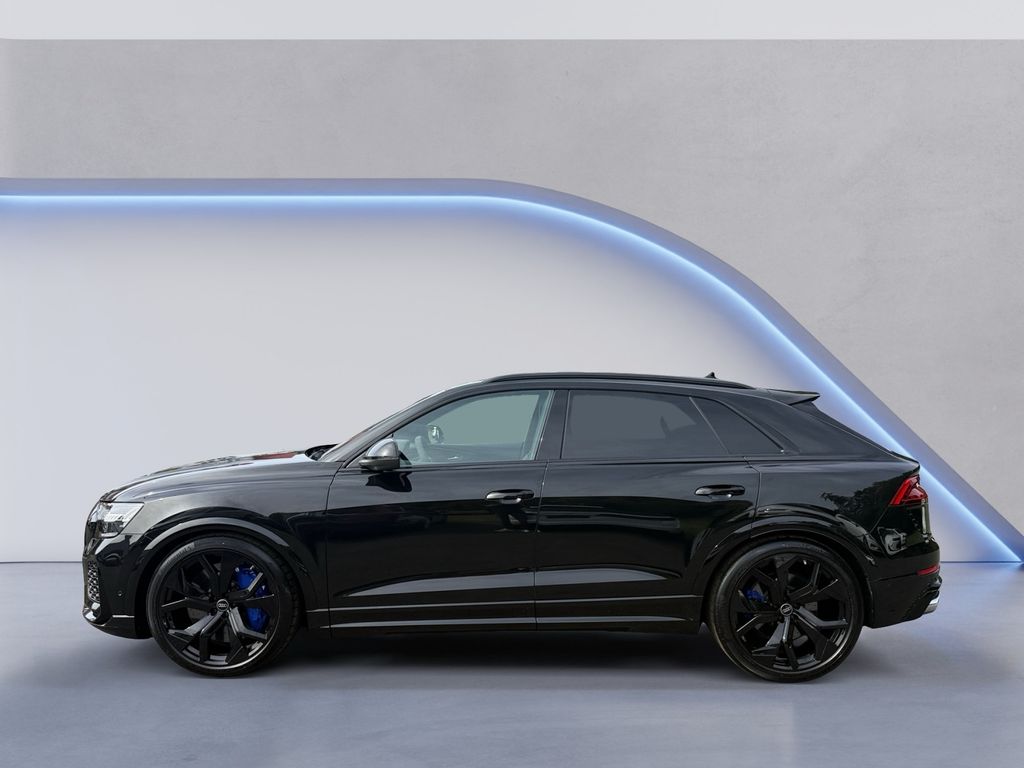Audi RSQ8 2024 г. Чёрный, пробег 39210 км