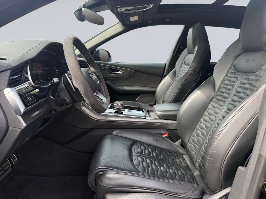 Audi RSQ8 2024 г. Чёрный, пробег 39210 км