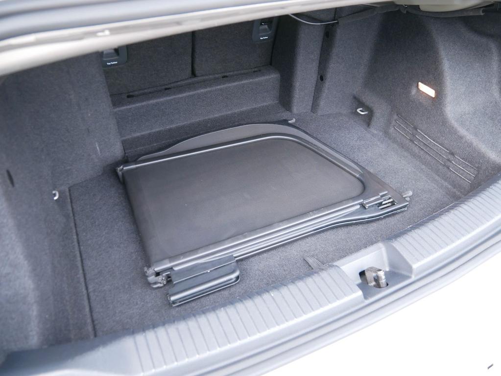Volkswagen T-Roc 2021 г. Серебристый, пробег 36910 км