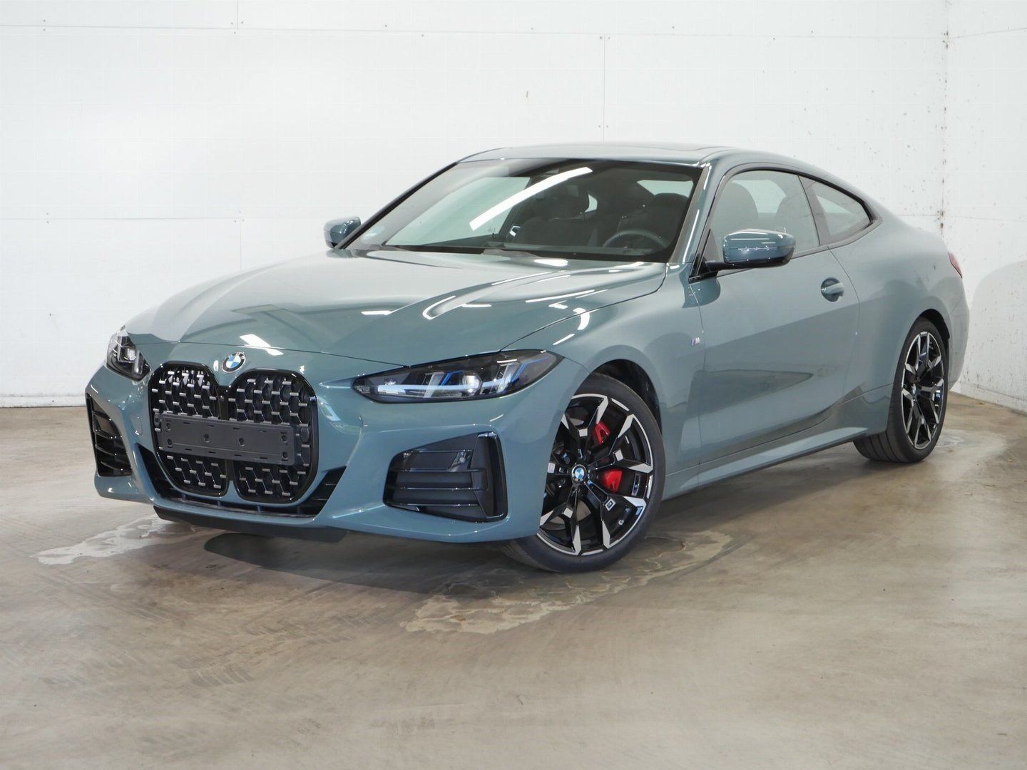 BMW 430 2025 г. Зелёный, пробег 8600 км