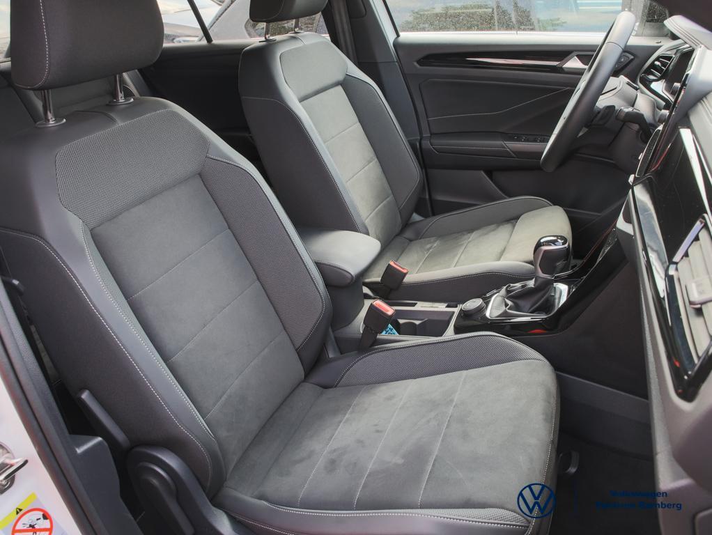 Volkswagen T-Roc 2024 г. Белый, пробег 13500 км