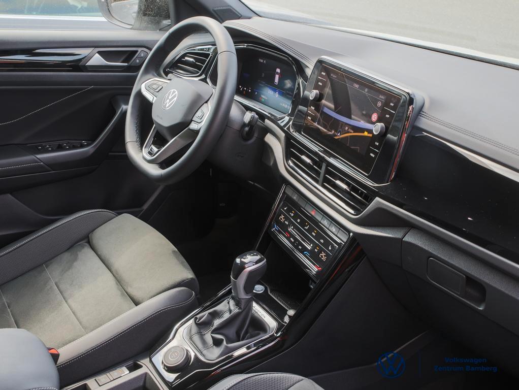 Volkswagen T-Roc 2024 г. Белый, пробег 13500 км