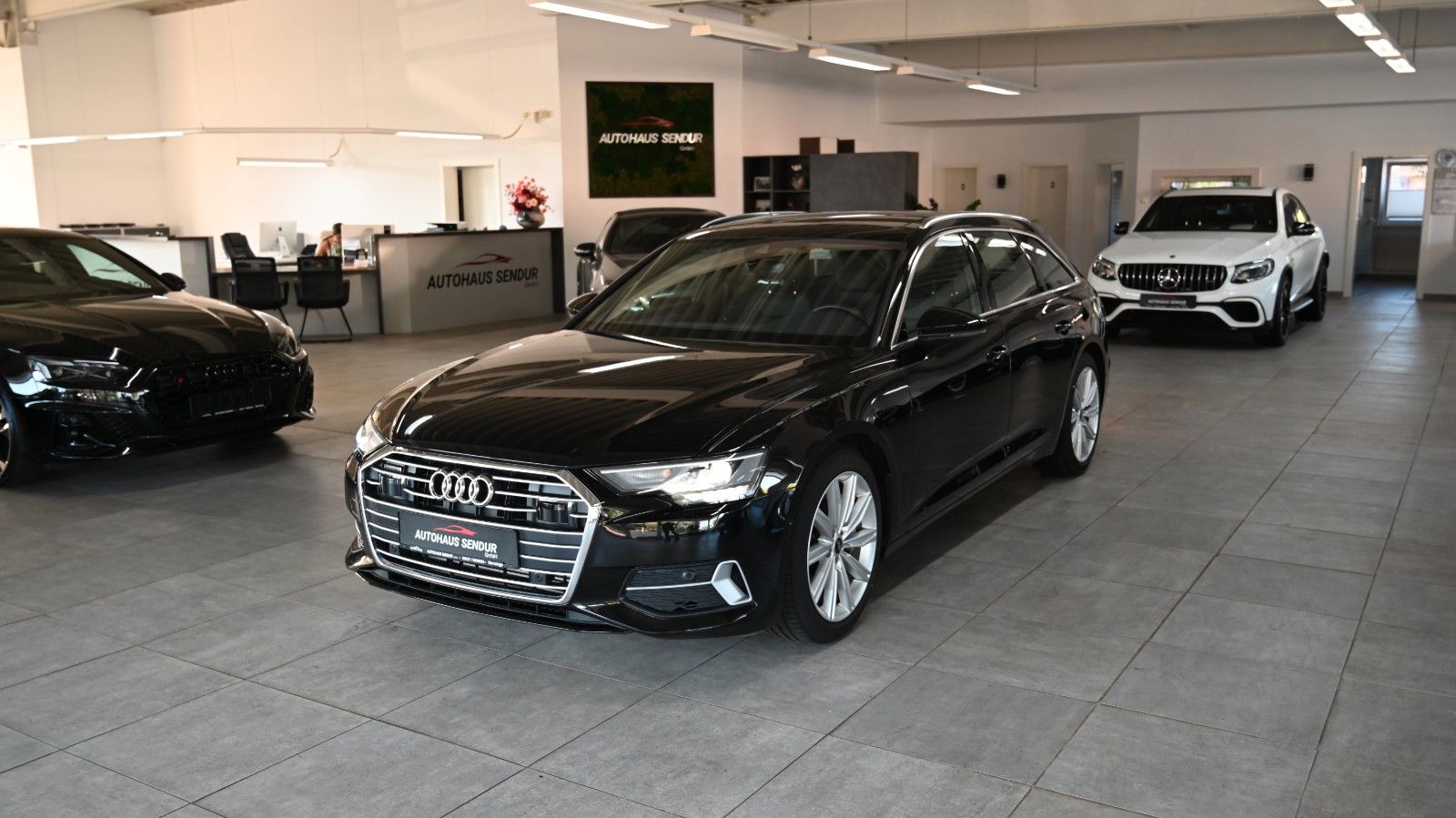 Audi A6 2023 г. Чёрный, пробег 44132 км