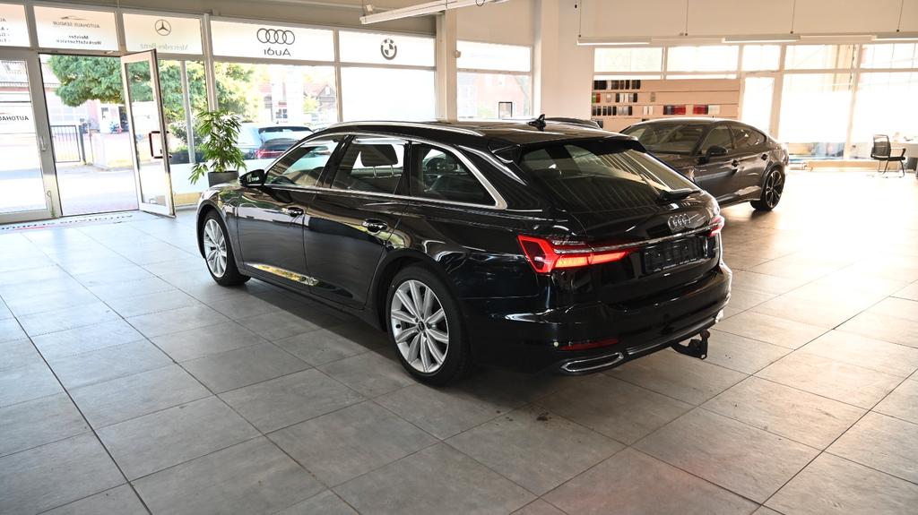 Audi A6 2023 г. Чёрный, пробег 44132 км