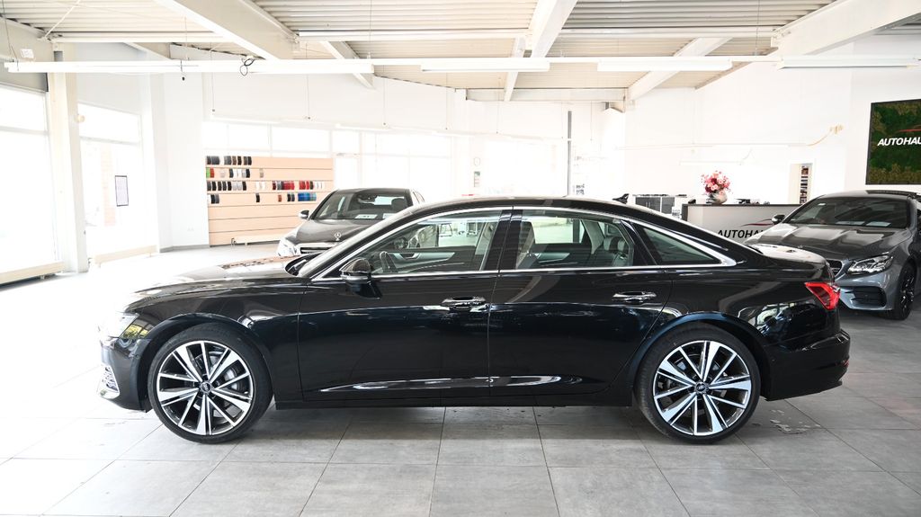 Audi A6 2022 г. Чёрный, пробег 29874 км
