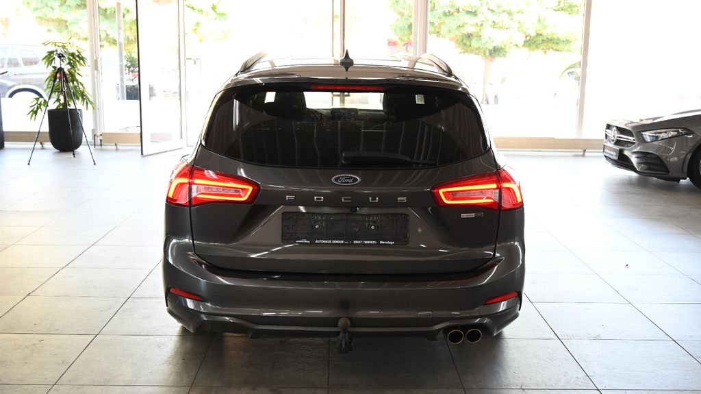 Ford Focus 2022 г. Серый, пробег 47687 км