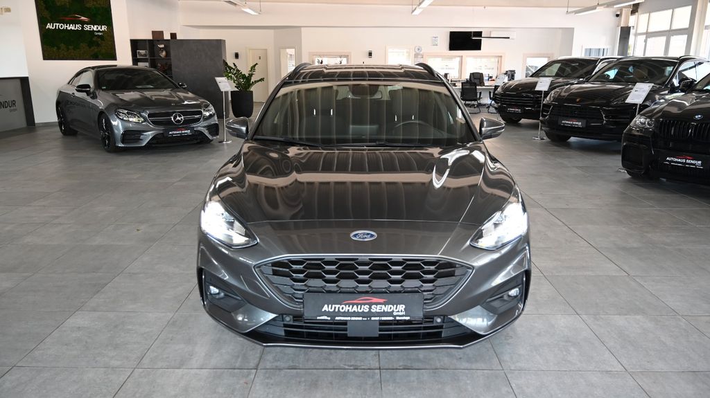Ford Focus 2022 г. Серый, пробег 47687 км