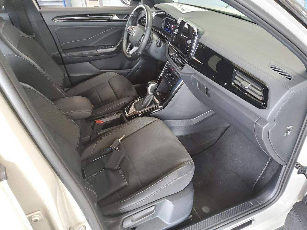 Volkswagen T-Roc 2022 г. Серый, пробег 39400 км