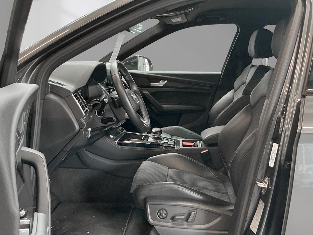 Audi SQ5 2022 г. Серый, пробег 38430 км