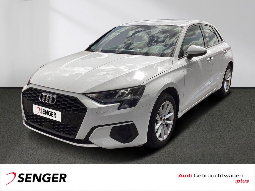 Audi A3 2023 г. Белый, пробег 47200 км
