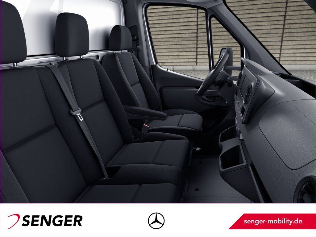 Mercedes-Benz SPRINTER 2021 г. Белый, пробег 56200 км