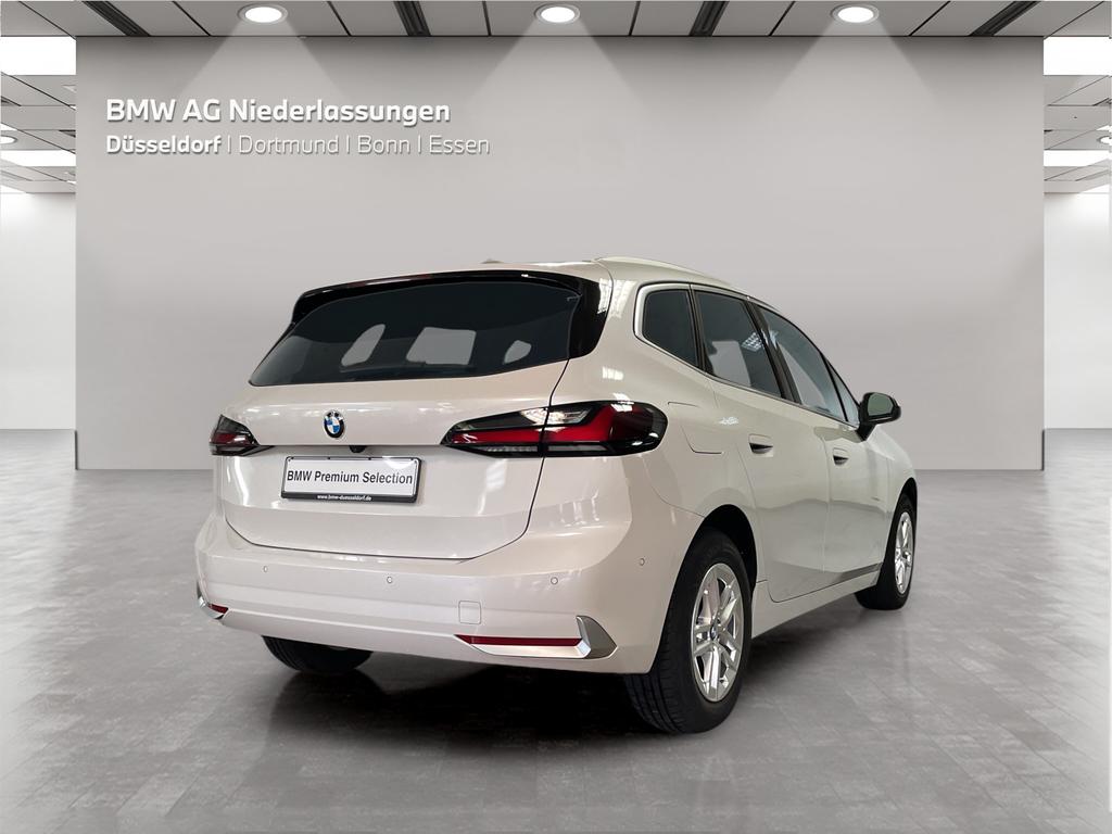 BMW 218 ACTIVE TOURER 2022 г. Белый, пробег 58671 км