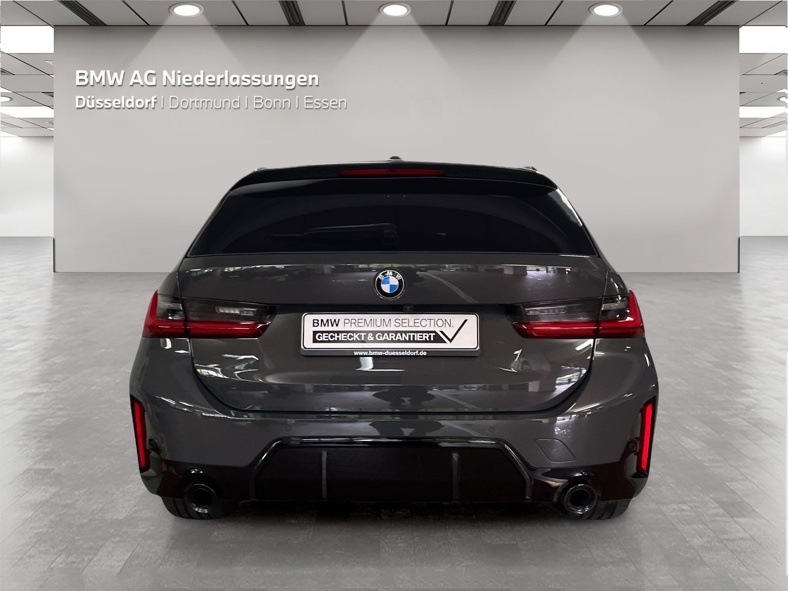 BMW 330 2023 г. Серый, пробег 57247 км
