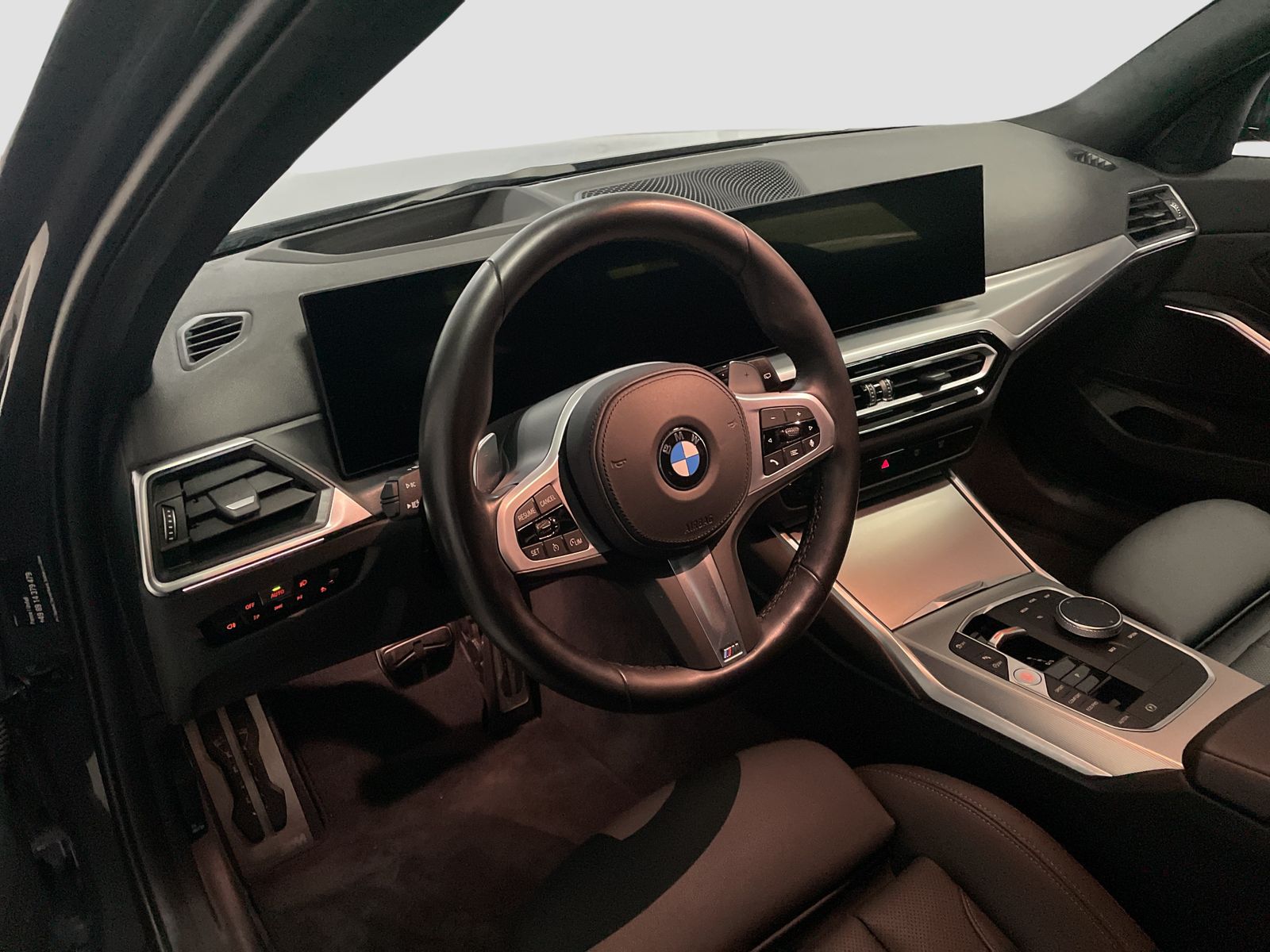 BMW 330 2023 г. Серый, пробег 57247 км