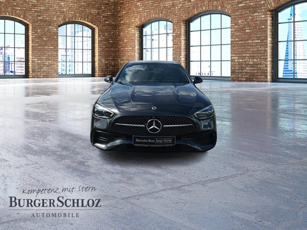 Mercedes-Benz C 300 2025 г. Серый, пробег 15200 км