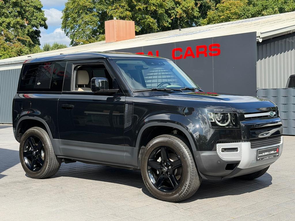 Land Rover Defender 2023 г. Чёрный, пробег 26930 км