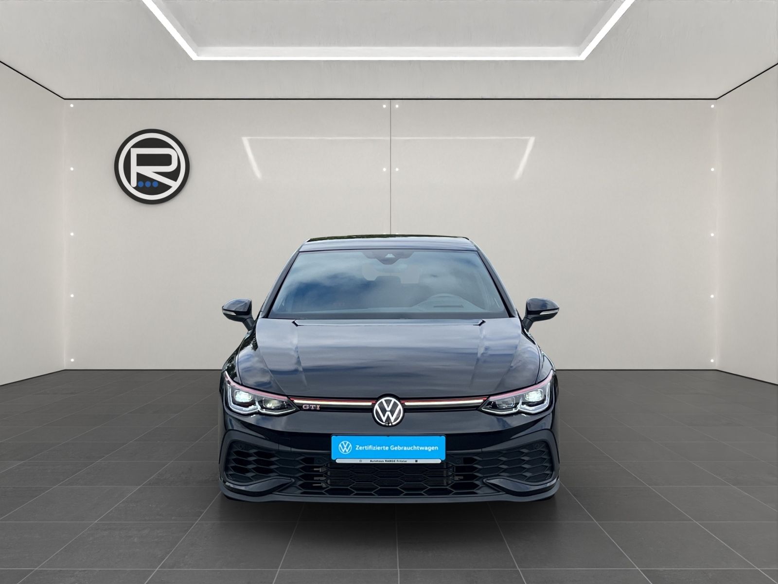 Volkswagen Golf 2022 г. Чёрный, пробег 23754 км