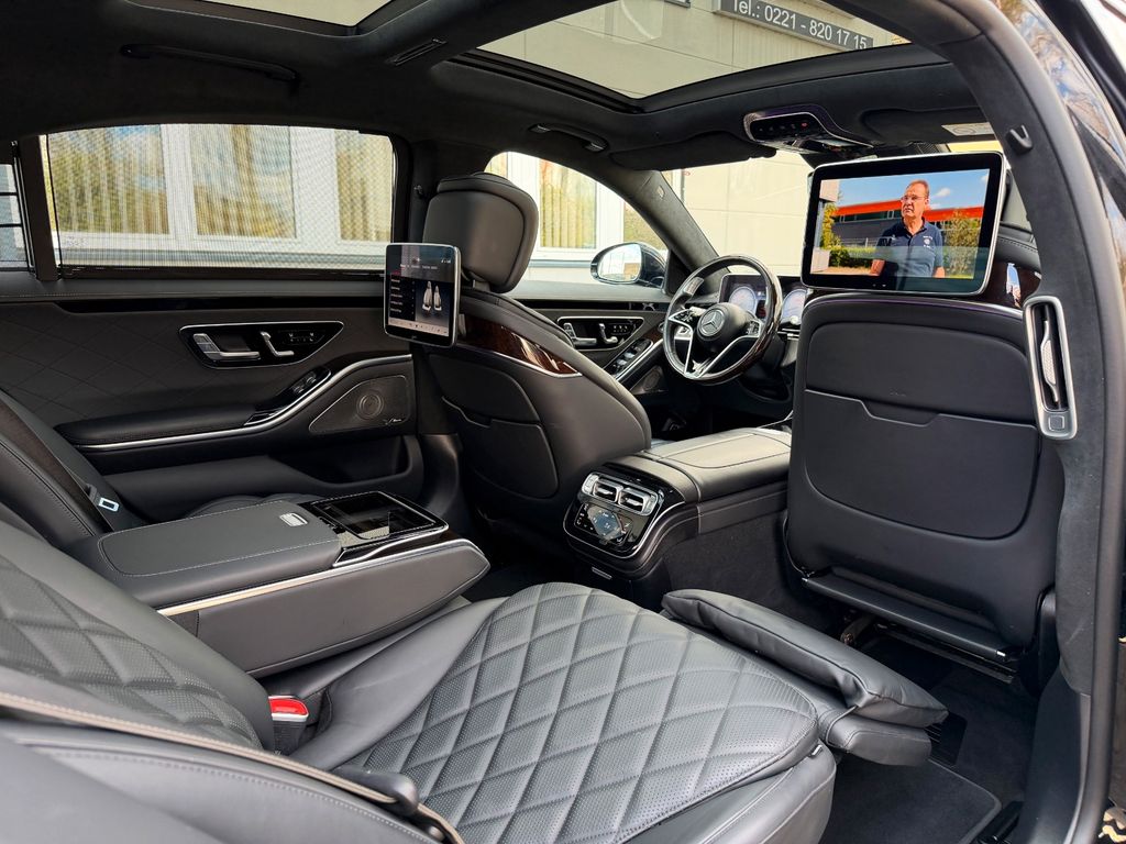 Mercedes-Benz S 580 2024 г. Чёрный, пробег 53044 км