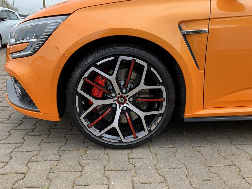 Renault Megane 2021 г. Оранжевый, пробег 31200 км