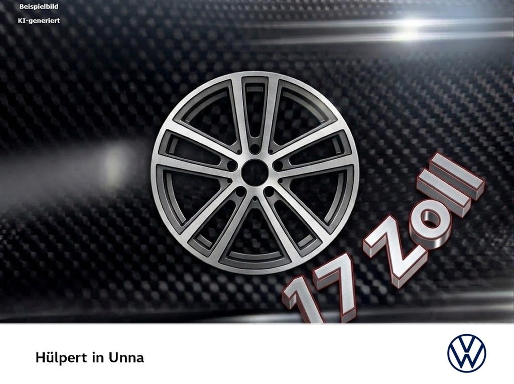Volkswagen Golf 2023 г. Серый, пробег 52697 км