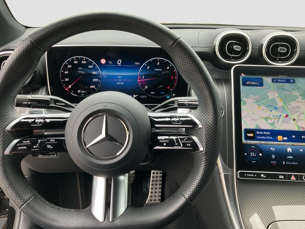 Mercedes-Benz GLC 220 2026 г. Чёрный, пробег 16714 км