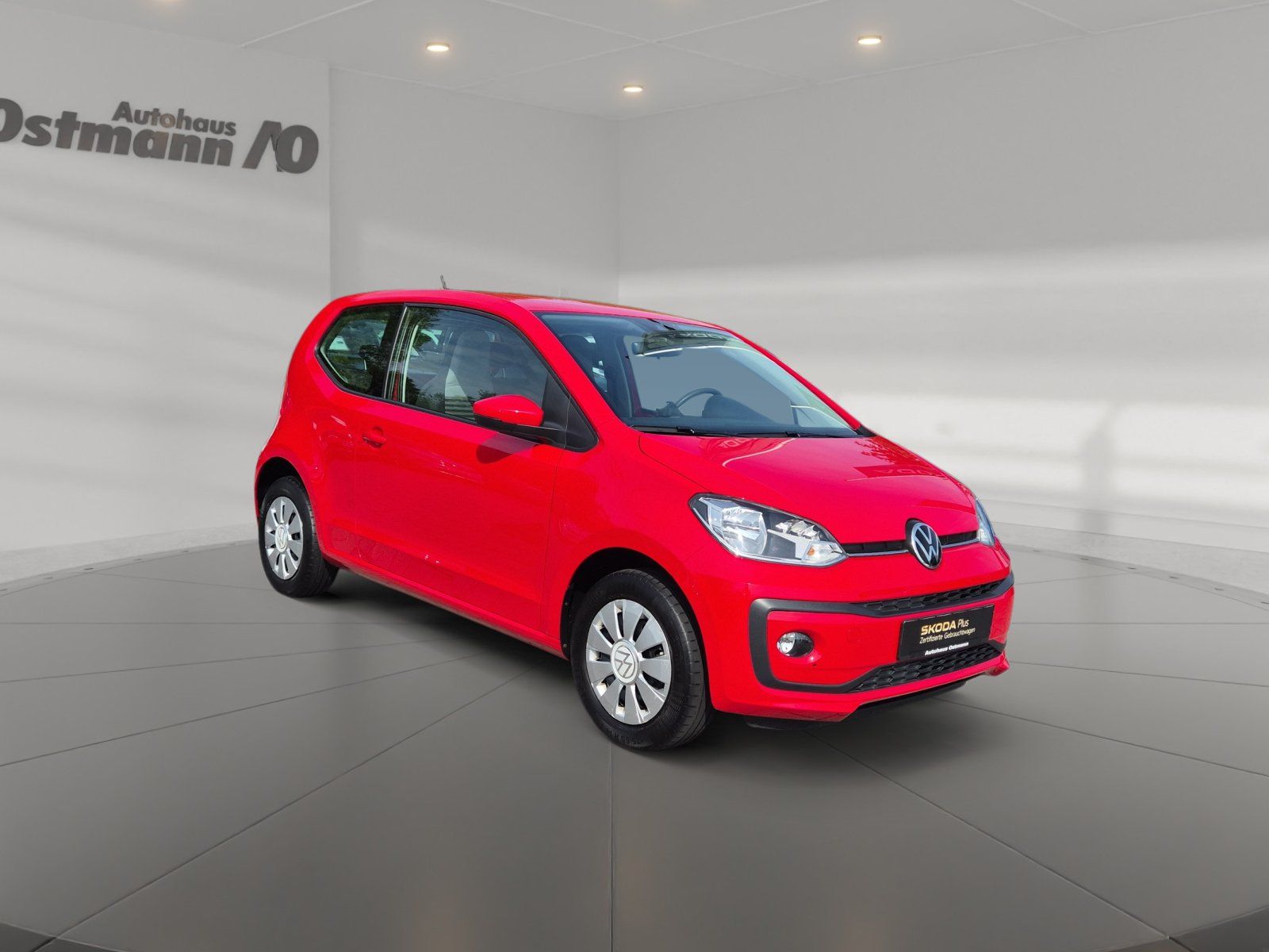 Volkswagen up! 2023 г. Красный, пробег 36391 км