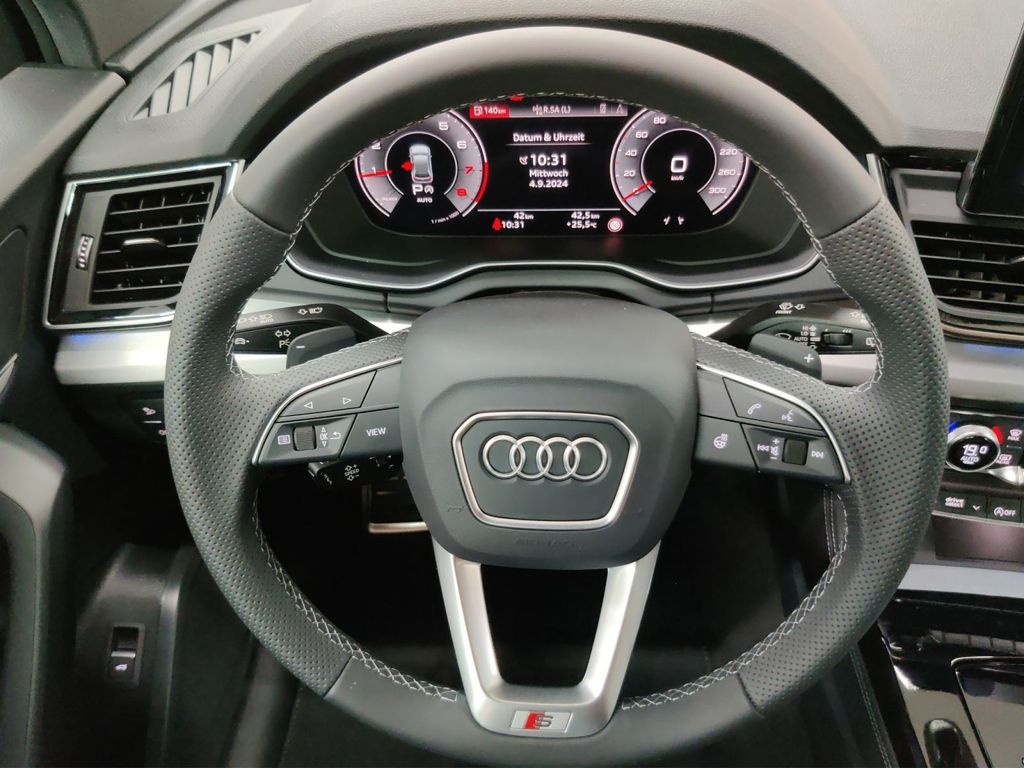 Audi Q5 2025 г. Зелёный, пробег 28410 км