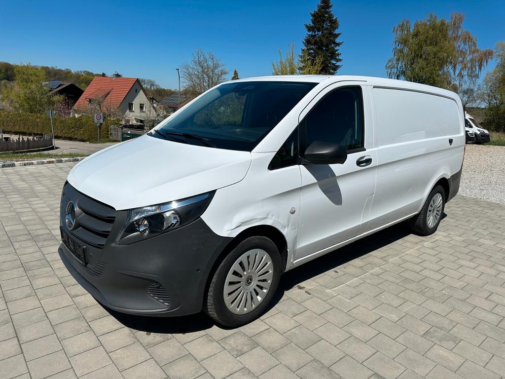 Mercedes-Benz Vito 2025 г. Белый, пробег 48400 км