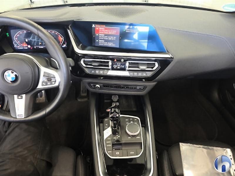 BMW Z4 2023 г. Чёрный, пробег 44400 км