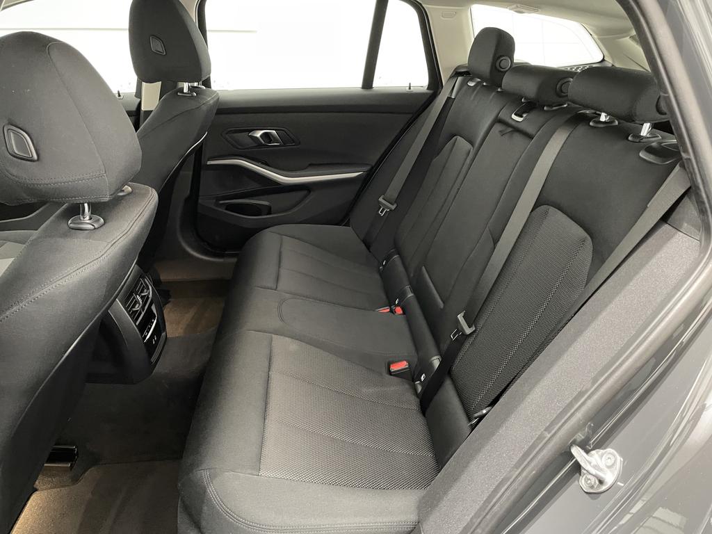 BMW 318 2023 г. Серый, пробег 49500 км