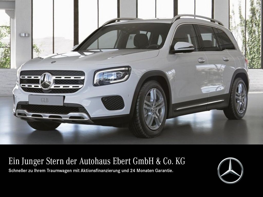 Mercedes-Benz GLB 200 2022 г. Белый, пробег 29293 км
