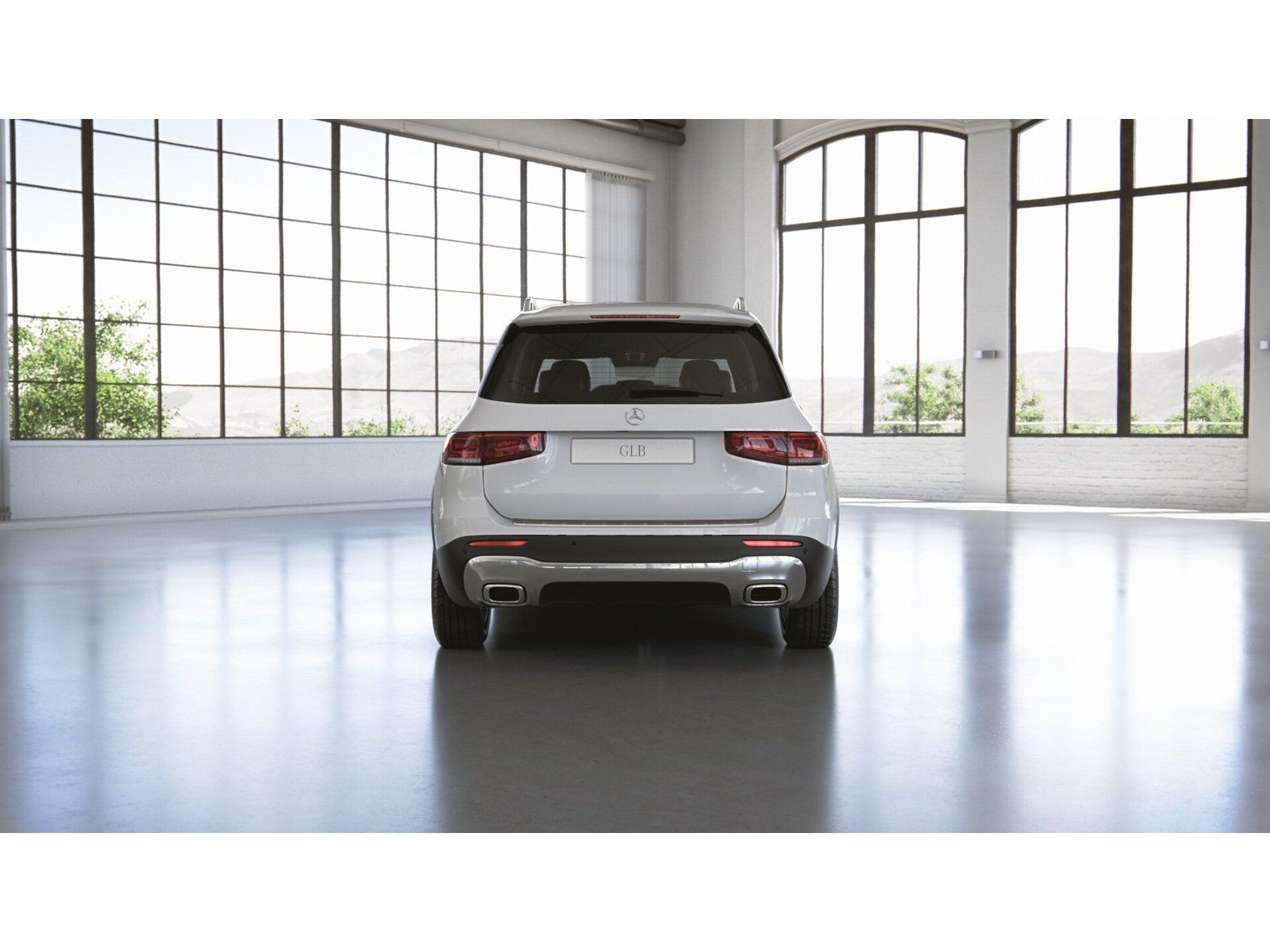 Mercedes-Benz GLB 200 2022 г. Белый, пробег 29293 км