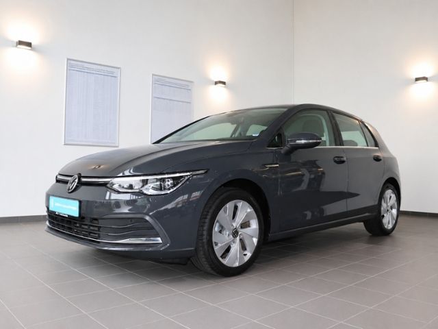 Volkswagen Golf 2023 г. Серый, пробег 39034 км