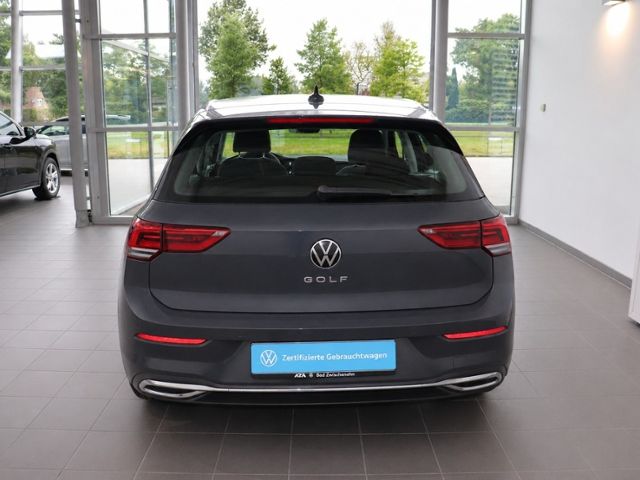 Volkswagen Golf 2023 г. Серый, пробег 39034 км
